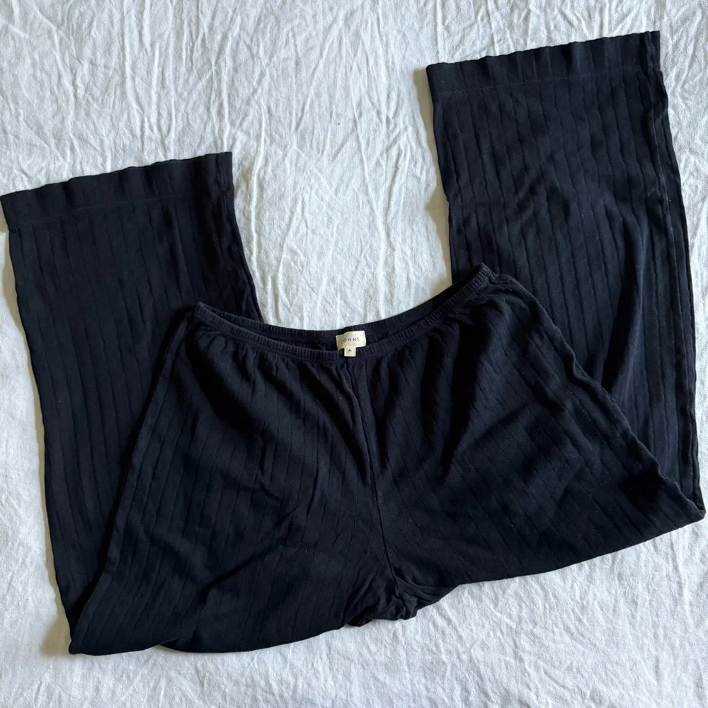 DONNI Pointelle Simple Crop Pant in Jet - Picture 4 of 5